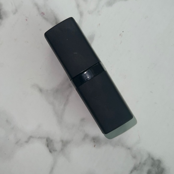 Barry M 129 palest lavender lipstick - Picture 2 of 4